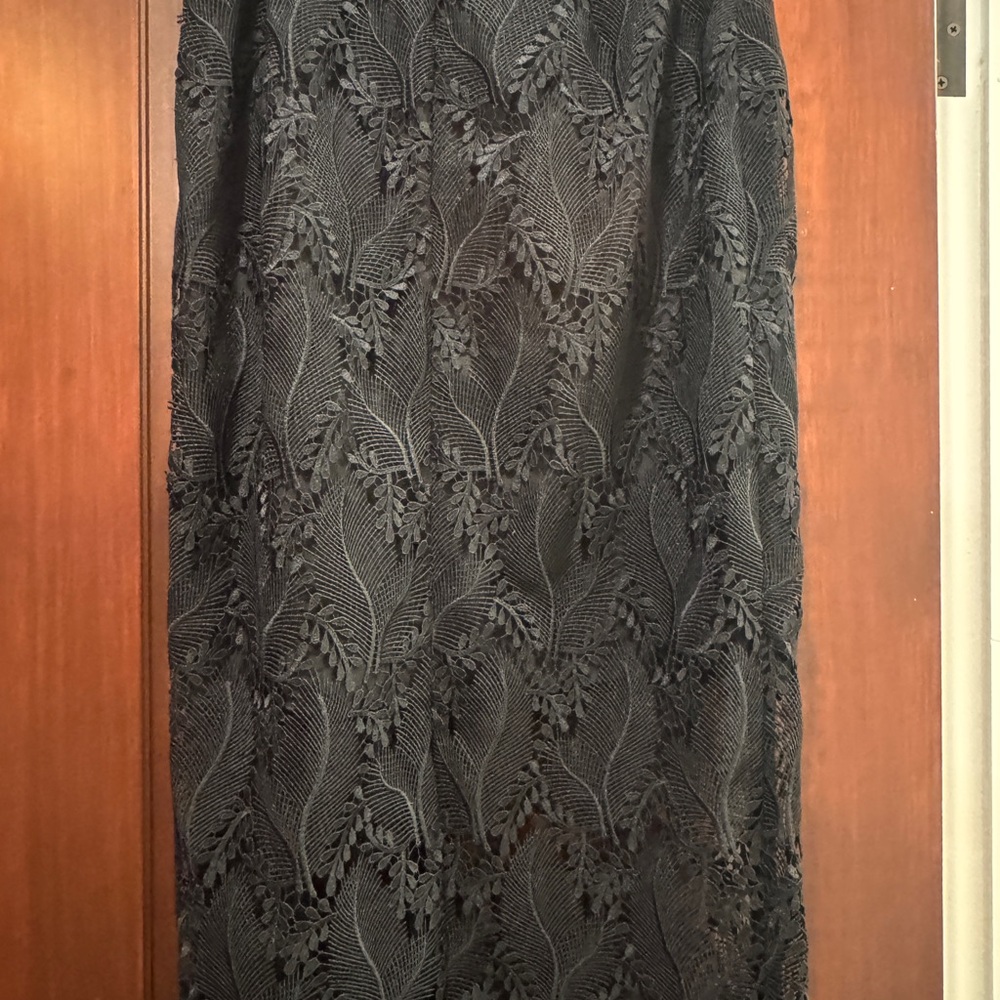 Diane Von Furstenberg Elegant Black Lace Skirt